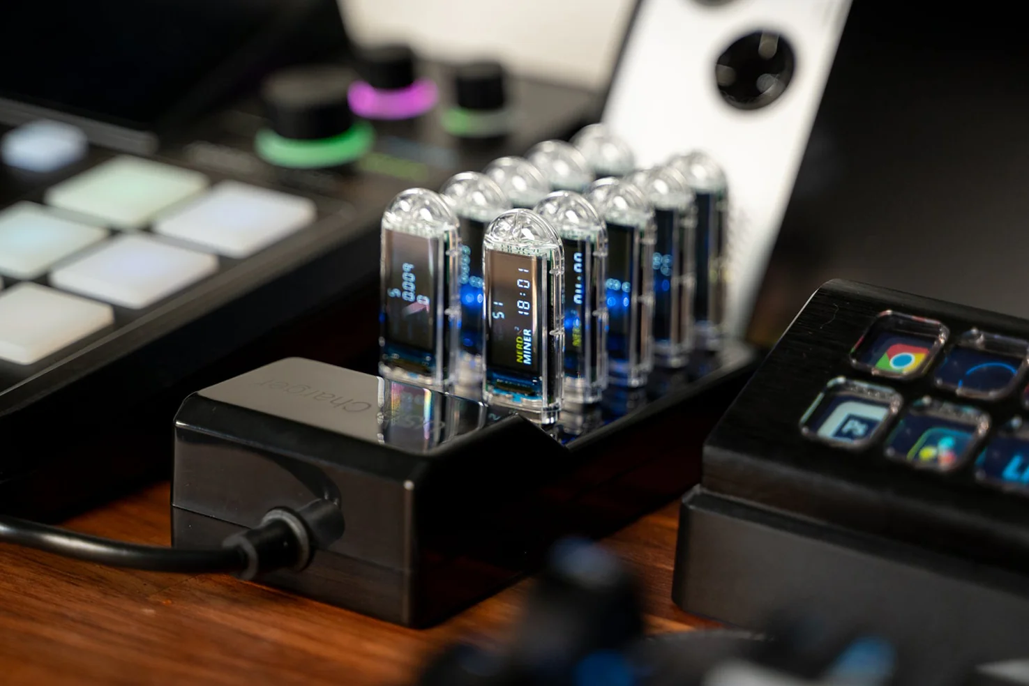 Bitcoin Merch® 10x NerdMiner 2 - USB Solo Miner COMBO 1 Buy Home Automations at LiveNyce Technology Bitcoin Merch® 10x NerdMiner 2 - USB Solo Miner COMBO