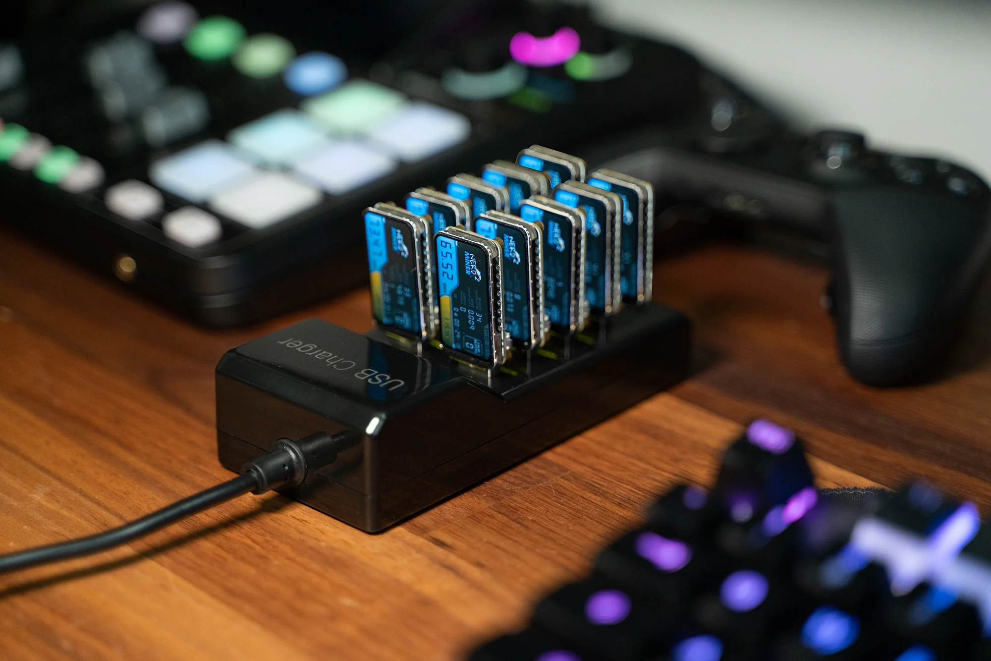 Bitcoin Merch® 10x NerdMiner 2 - USB Solo Miner COMBO 5 Buy Home Automations at LiveNyce Technology Bitcoin Merch® 10x NerdMiner 2 - USB Solo Miner COMBO - Image 5